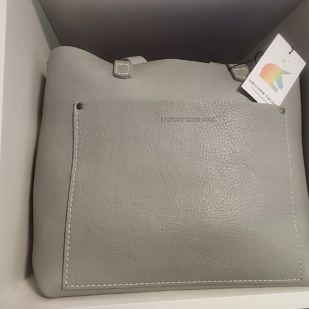 NWT Portland Leather Goods NIMBUS Medium Classic Crossbody Tote
